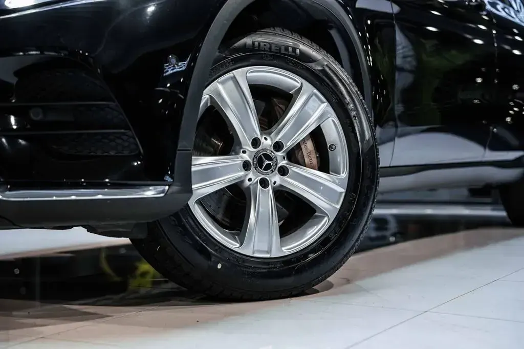 Gebraucht Mercedes GLC220 AMG line 170 PS (125 kW) 2018 Schwarz SUV