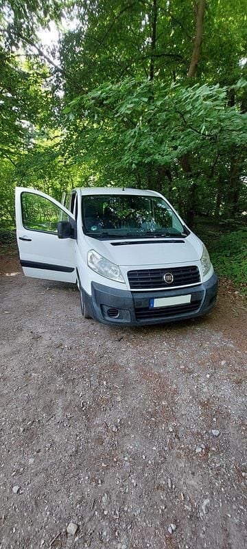 Weiß Gebraucht 2008 Fiat Scudo Van / Kleinbus | 5.999 € (Fairer Preis) - Bild 1/4