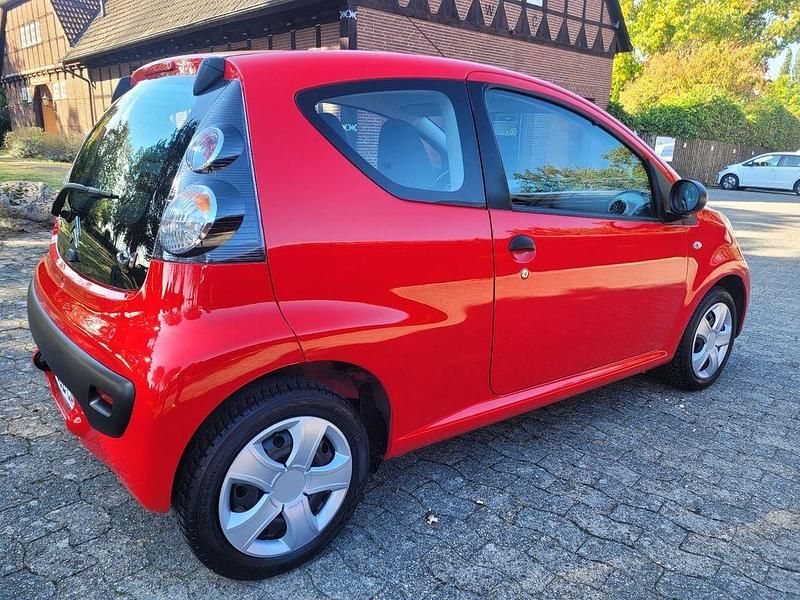 Rot Gebraucht 2007 Citroën C1 Advance Kleinwagen | 2.000 € (Fairer Preis) - Bild 1/4