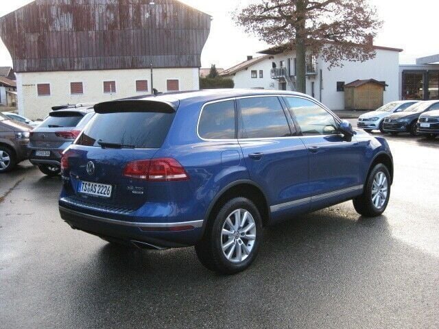 Gebraucht VW Touareg Terrain Tech 262 PS (192 kW) 2017 Reef blue (metallic) SUV
