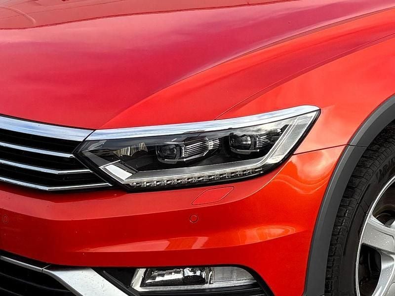 Gebraucht VW Passat Alltrack 190 PS (139 kW) 2016 Habanero orange (metallic) Kombi