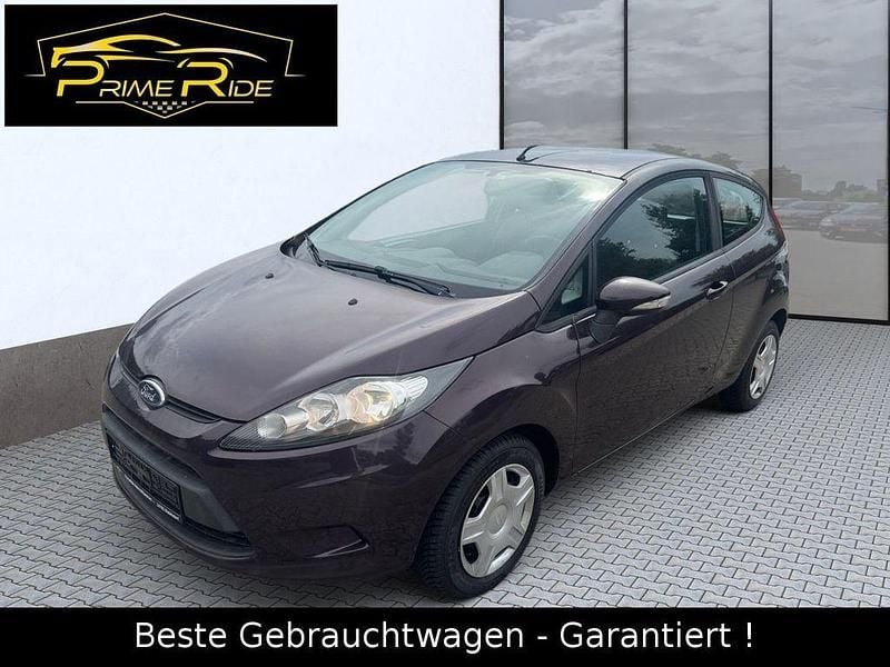 Gebraucht Ford Fiesta Trend 82 PS (60 kW) 2011 Rot Kleinwagen