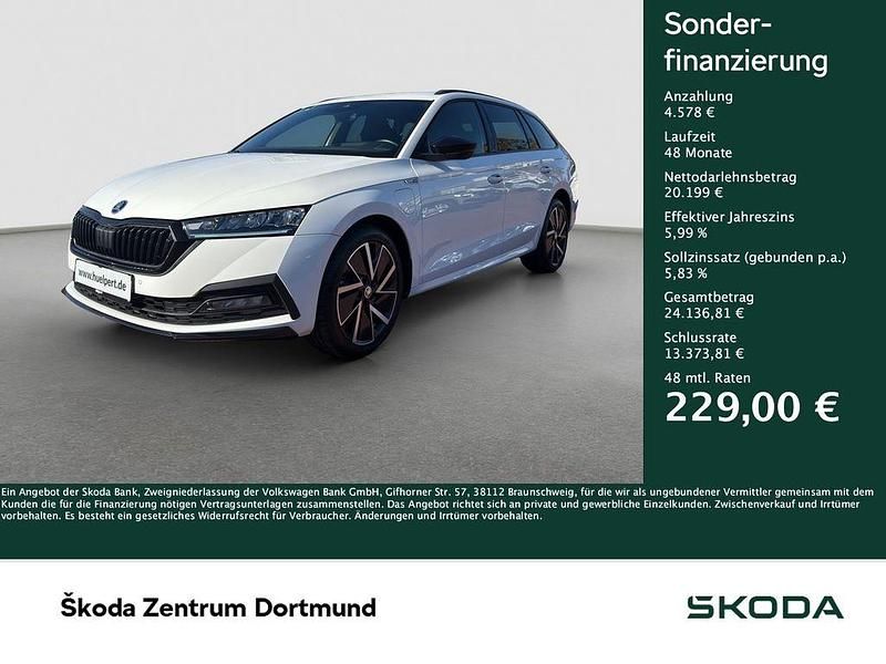 Weiß Gebraucht 2022 Skoda Octavia SportLine Kombi | 24.732 € (Fairer Preis) - Bild 1/4