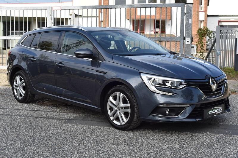 Blau Gebraucht 2017 Renault Mégane GrandTour Intens Kombi | 11.790 € (Fairer Preis) - Bild 1/4
