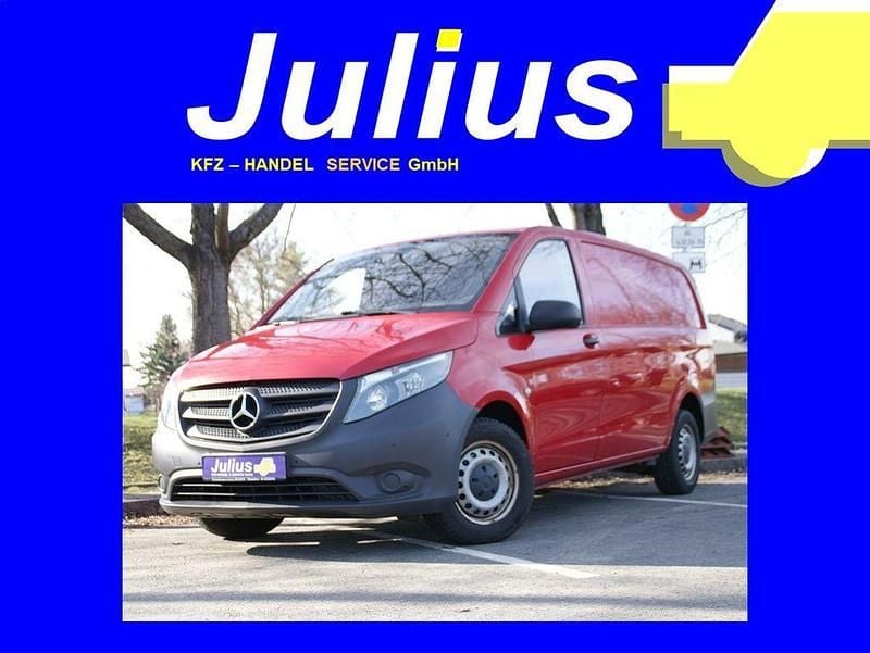 Gebraucht Mercedes Vito 114 PS (83 kW) 2016 Rot Van