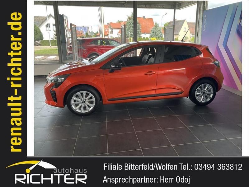 Neu Renault Clio V Evolution 91 PS (66 kW) 2025 Orange Limousine