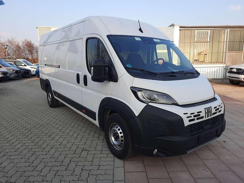 Gebraucht Fiat Ducato 179 PS (131 kW) 2024 Weiß Van