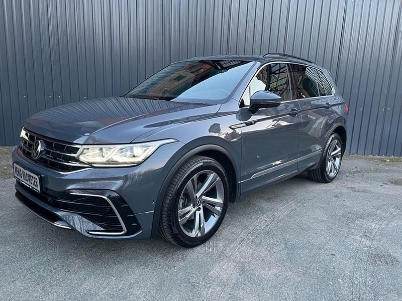 Grau Gebraucht 2023 VW Tiguan R-line SUV | 32.999 € (Guter Preis) - Bild 1/4