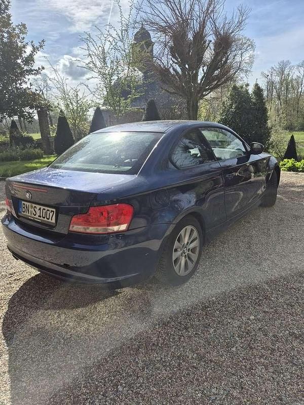Gebraucht BMW 118 Coupé 143 PS (105 kW) 2012 Blau Coupé