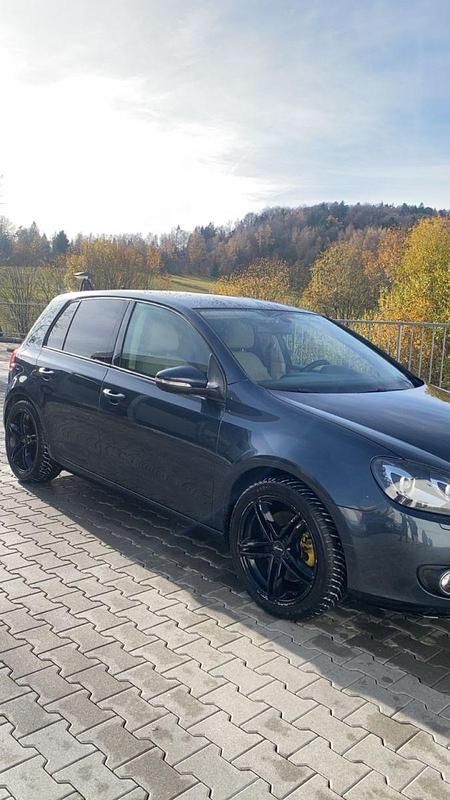 Gebraucht VW Golf VI Highline 160 PS (117 kW) 2011 Blau Kleinwagen