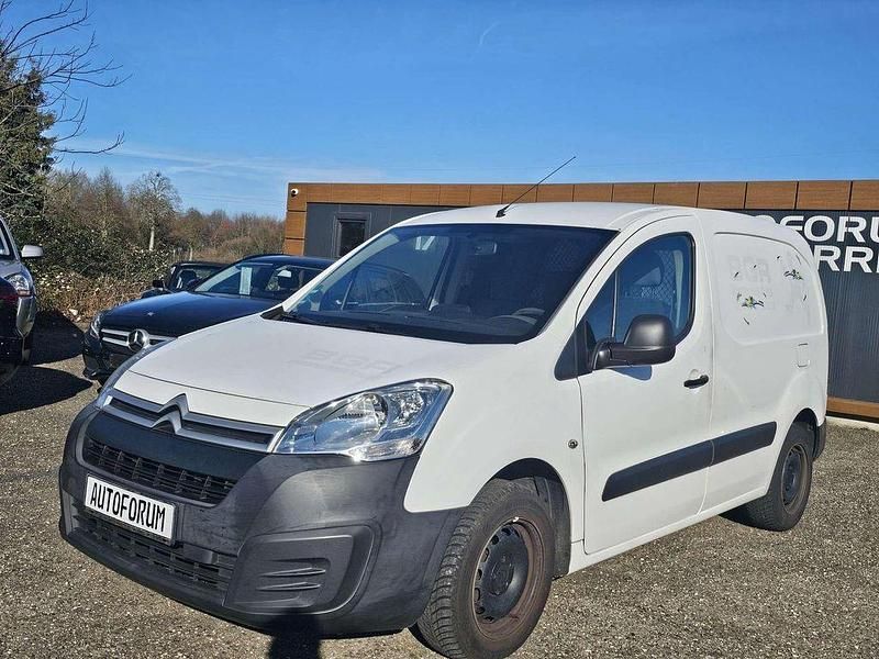 Gebraucht Citroën Berlingo Business Class 90 PS (66 kW) 2016 Lack weiss banquise Van / Kleinbus