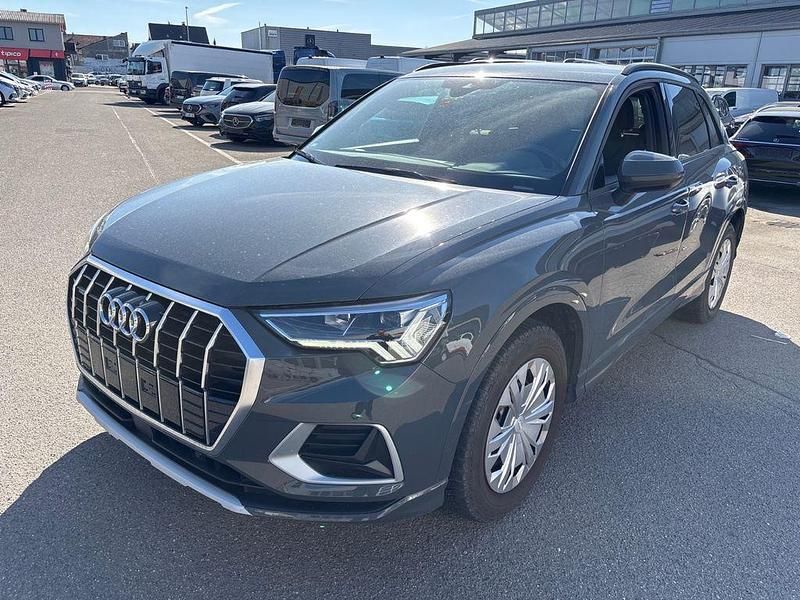 Gebraucht Audi Q3 S-Line 190 PS (139 kW) 2020 Grau SUV