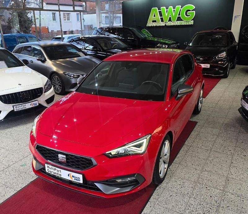 Rot Gebraucht 2020 Seat Leon FR Limousine | 17.700 € (Fairer Preis) - Bild 1/4
