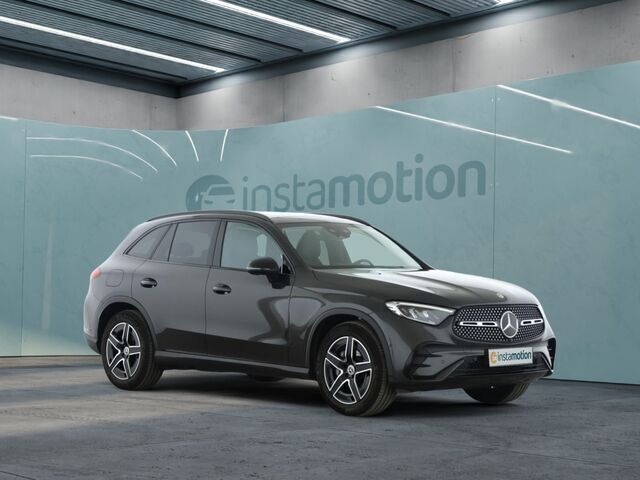 Grau Gebraucht 2023 Mercedes GLC300 AMG SUV | 77.097 € - Bild 1/2