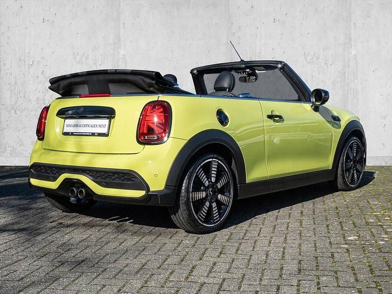 Gebraucht Mini Cooper S Cabriolet 178 PS (130 kW) 2021 Zesty yellow uni Cabrio