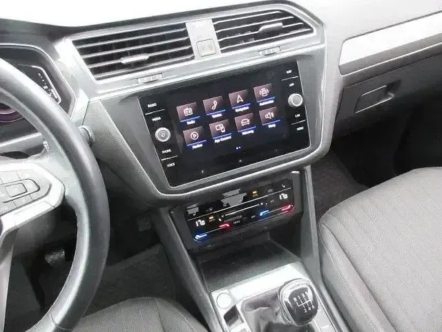 Gebraucht VW Tiguan Allspace 150 PS (110 kW) 2022 Blau SUV
