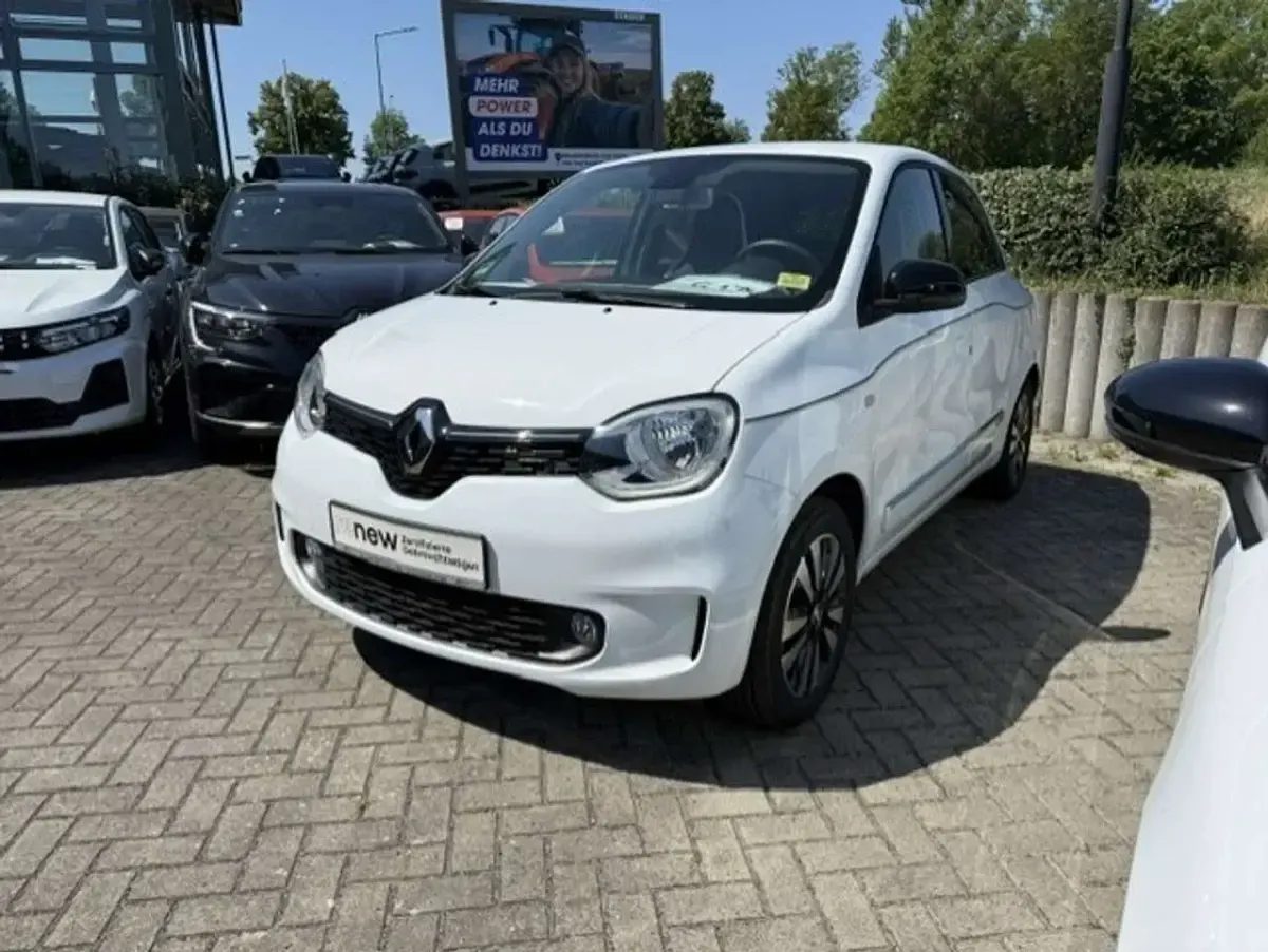 Gebraucht Renault Twingo 30 kW (42 PS) 2023 Pyrénéesweiß Kleinwagen