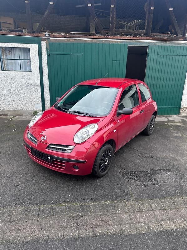 Rot Gebraucht 2007 Nissan Micra Kleinwagen | 2.250 € (Fairer Preis) - Bild 1/4