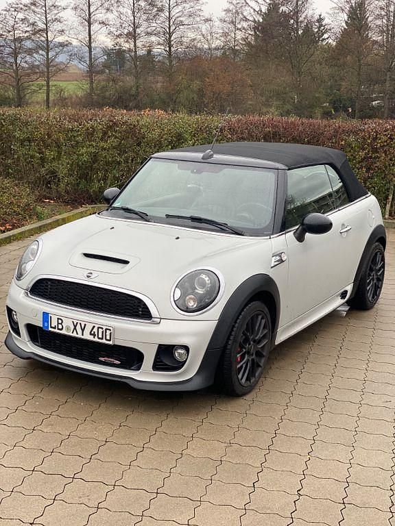 Weiß Gebraucht 2015 Mini John Cooper Works Kleinwagen | 19.999 € (Fairer Preis) - Bild 1/4