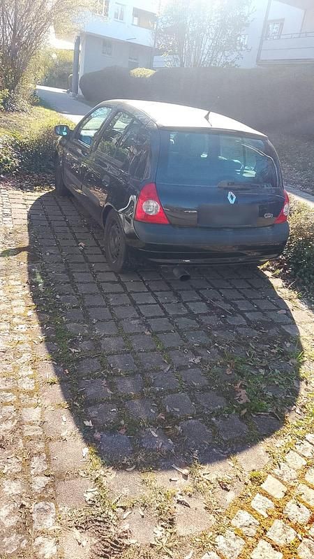 Gebraucht Renault Clio II 75 PS (55 kW) 2002 Schwarz Kleinwagen