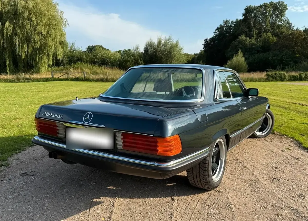Gebraucht Mercedes SLC380 218 PS (160 kW) 1981 Blau Coupé