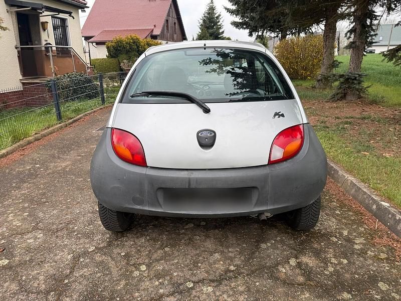 Usata Ford Ka 60 CV (44 kW) 2002 Argento Utilitaria