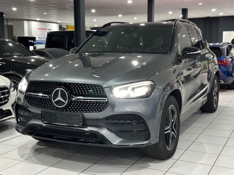 Grau Gebraucht 2020 Mercedes GLE300 AMG SUV | 50.900 € (Fairer Preis) - Bild 1/4