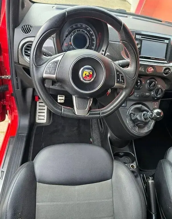 Gebraucht Fiat 500 Lounge 89 PS (65 kW) 2012 Rot Kleinwagen