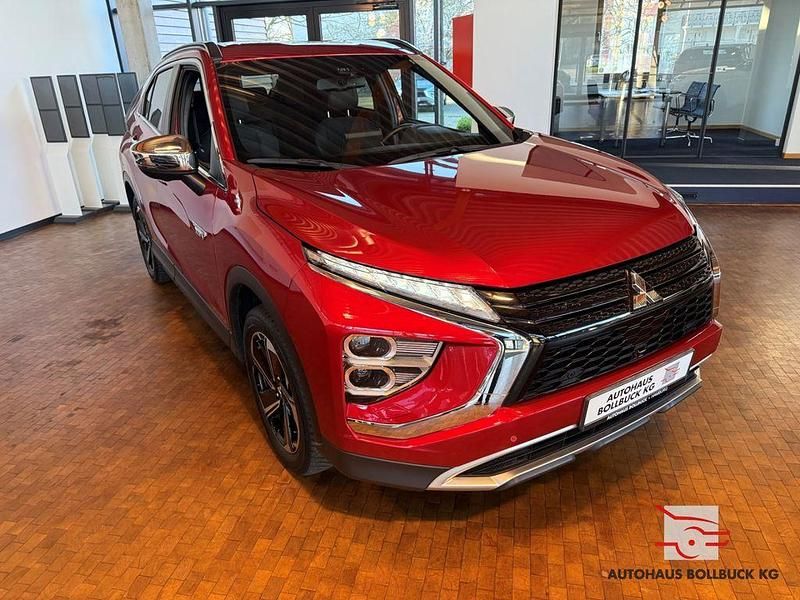 Gebraucht Mitsubishi Eclipse Cross Edition 188 PS (138 kW) 2021 Dynamik rot (d) SUV