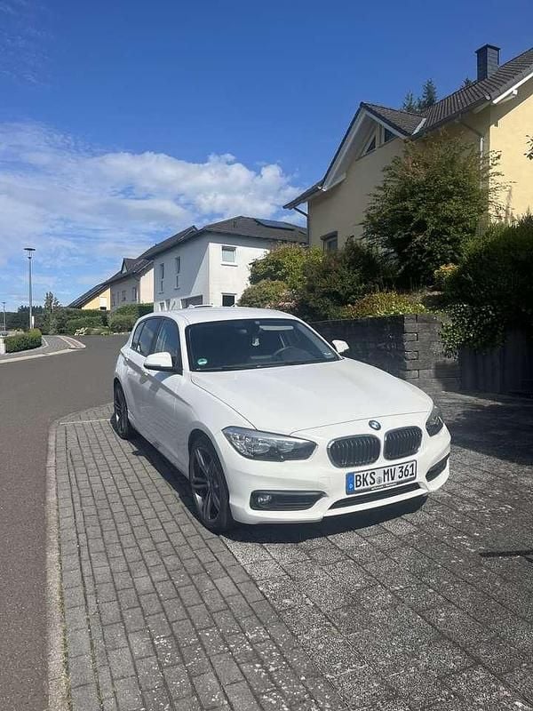Gebraucht BMW 116 M Sport 109 PS (80 kW) 2015 Weiß Kleinwagen