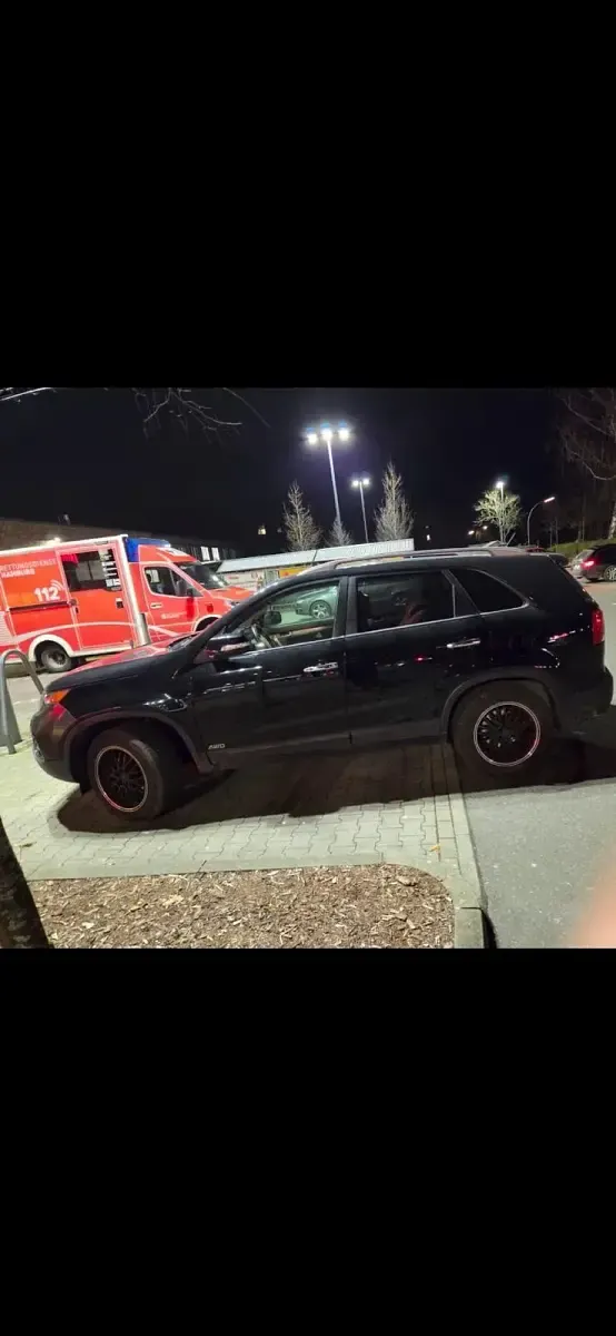 Gebraucht Kia Sorento Spirit 197 PS (144 kW) 2012 Schwarz SUV