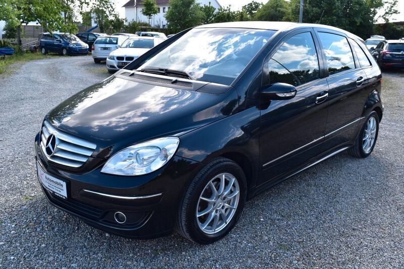 Schwarz Gebraucht 2006 Mercedes B200 Van / Kleinbus | 4.190 € (Fairer Preis) - Bild 1/4