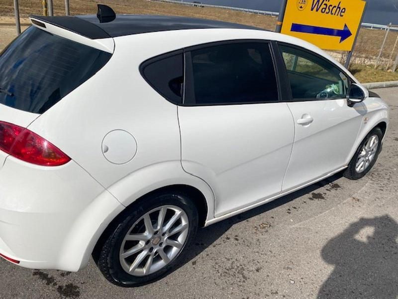 Gebraucht Seat Leon 140 PS (102 kW) 2009 Weiß Kleinwagen
