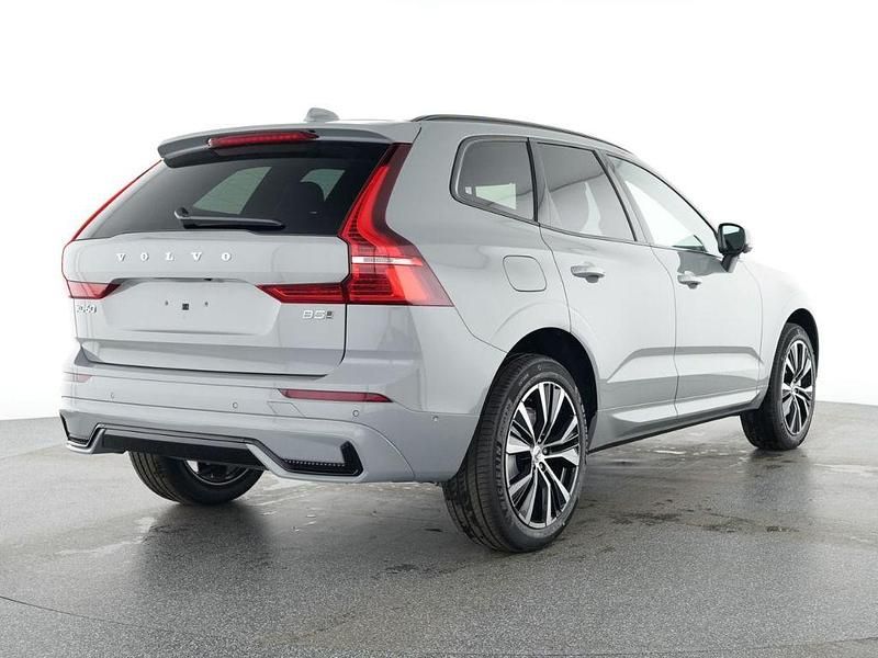Gebraucht Volvo XC60 Plus 250 PS (183 kW) 2025 Grau SUV