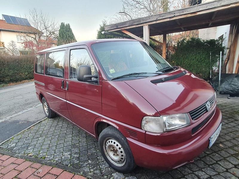 Rot Gebraucht 1997 VW Caravelle Van / Kleinbus | 3.500 € (Guter Preis) - Bild 1/4