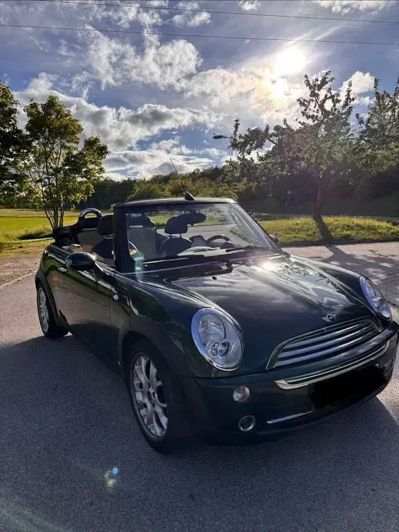 Käytetty Mini Cooper Cabriolet 116 HP (85 kW) 2007 Vihreä Avoauto