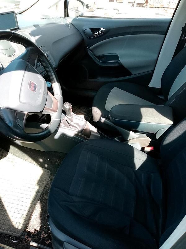 Gebraucht Seat Ibiza ST 75 PS (55 kW) 2013 Schwarz Kombi