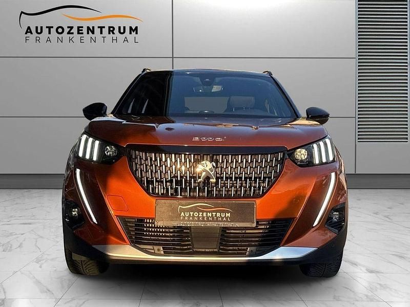 Gebraucht Peugeot 2008 GT-line 131 PS (96 kW) 2021 Orange fusion SUV
