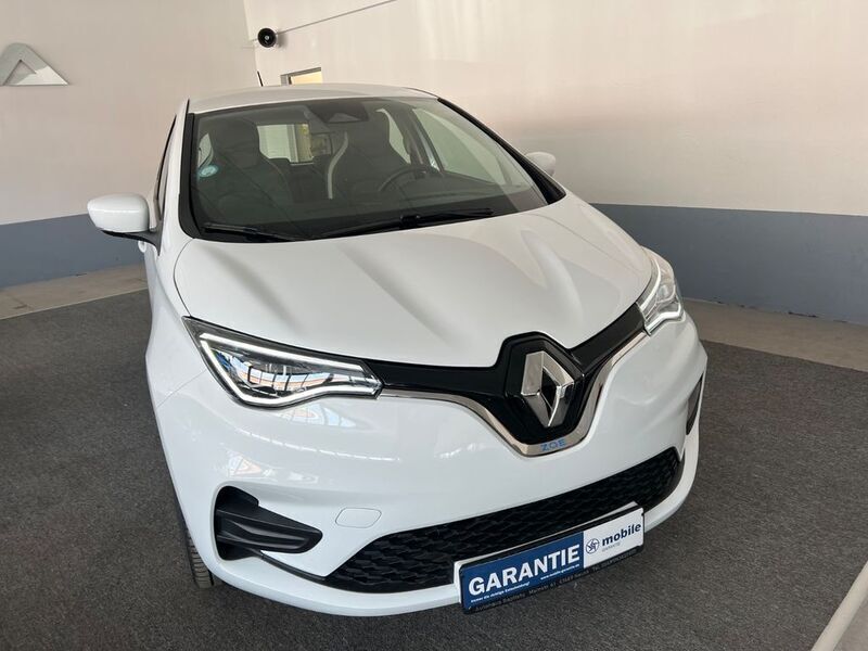 Weiß Gebraucht 2021 Renault Zoe Evolution Kleinwagen | 12.990 € (Guter Preis) - Bild 1/4