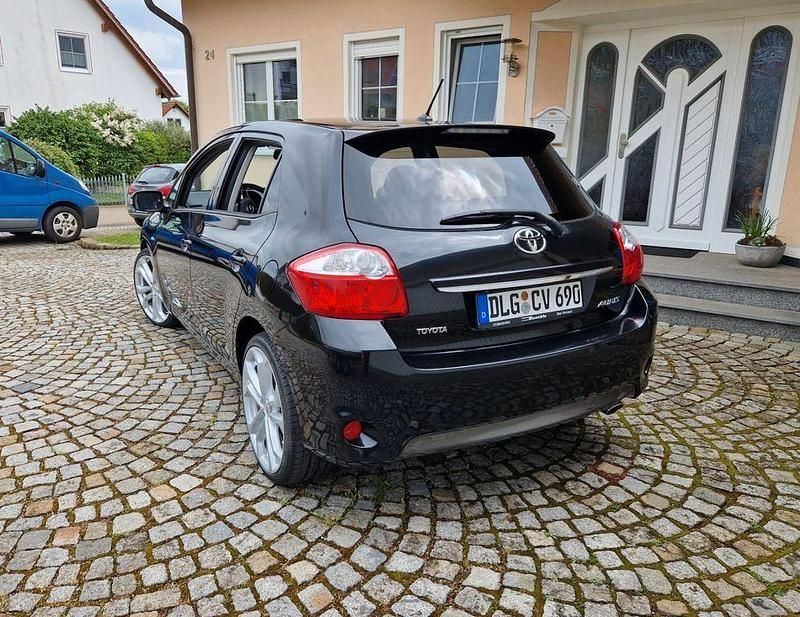 Gebraucht Toyota Auris 177 PS (130 kW) 2012 Schwarz Limousine