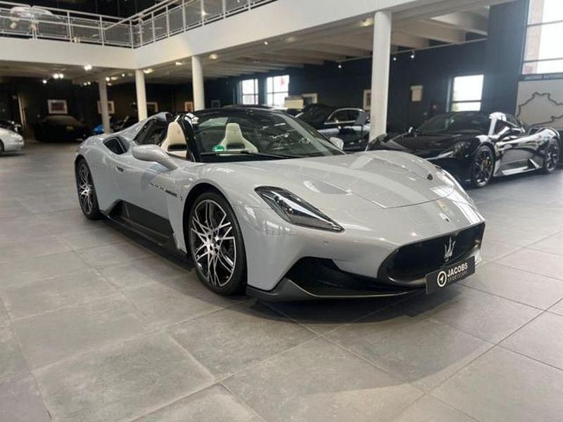 Grau Gebraucht 2023 Maserati MC20 Cabrio | 304.900 € (Etwas zu teuer) - Bild 1/4