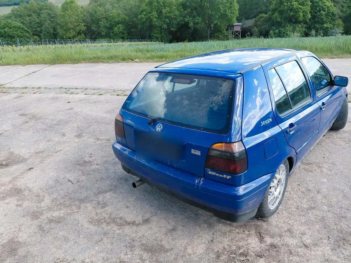 Brugt VW Golf III 75 HK (55 kW) 1997 Blå Hatchback