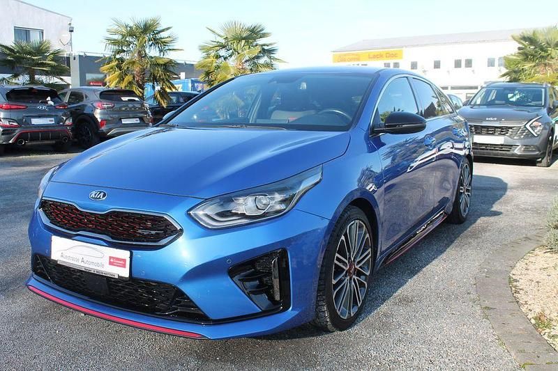 Gebraucht Kia ProCeed GT GT 204 PS (150 kW) 2021 Blau Kleinwagen
