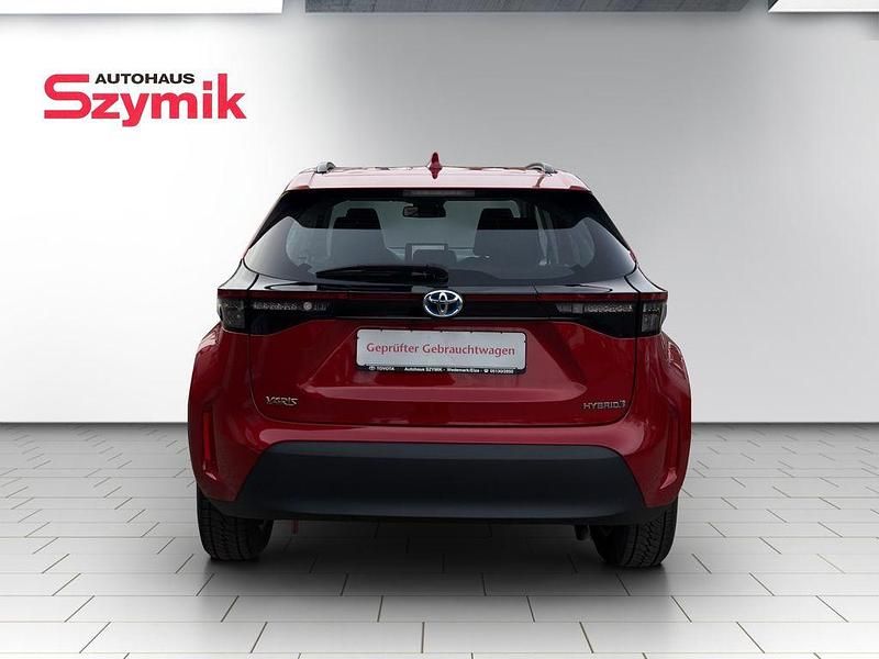 Gebraucht Toyota Yaris Cross Active 116 PS (85 kW) 2022 Rot SUV