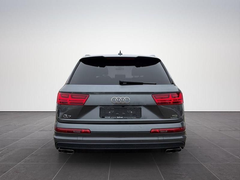 Gebraucht Audi Q7 Sport 272 PS (200 kW) 2016 Grau SUV