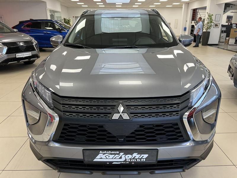 Gebraucht Mitsubishi Eclipse Cross Plus 188 PS (138 kW) 2022 Grau SUV