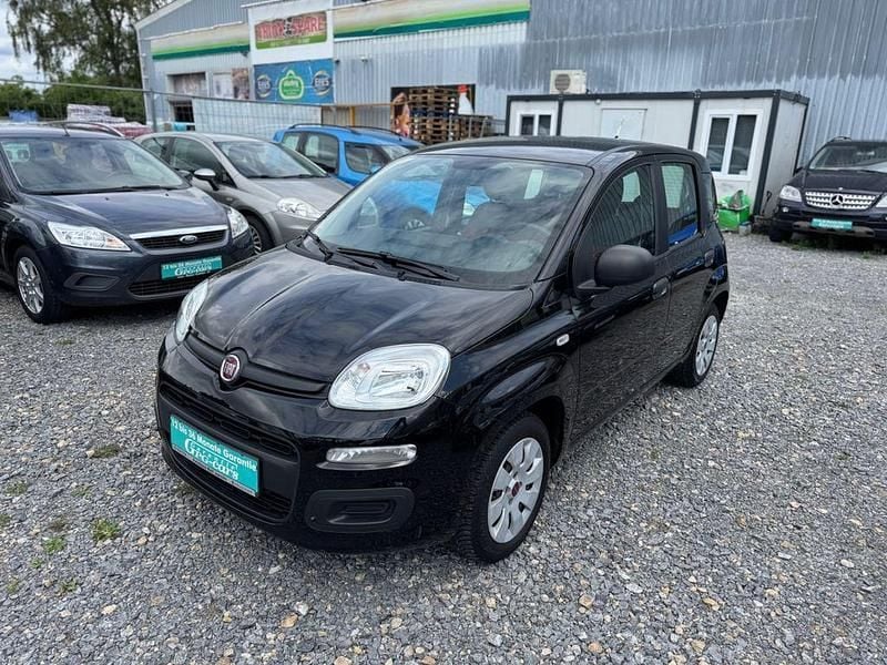 Schwarz Gebraucht 2015 Fiat Panda Pop Kleinwagen | 5.790 € (Fairer Preis) - Bild 1/4