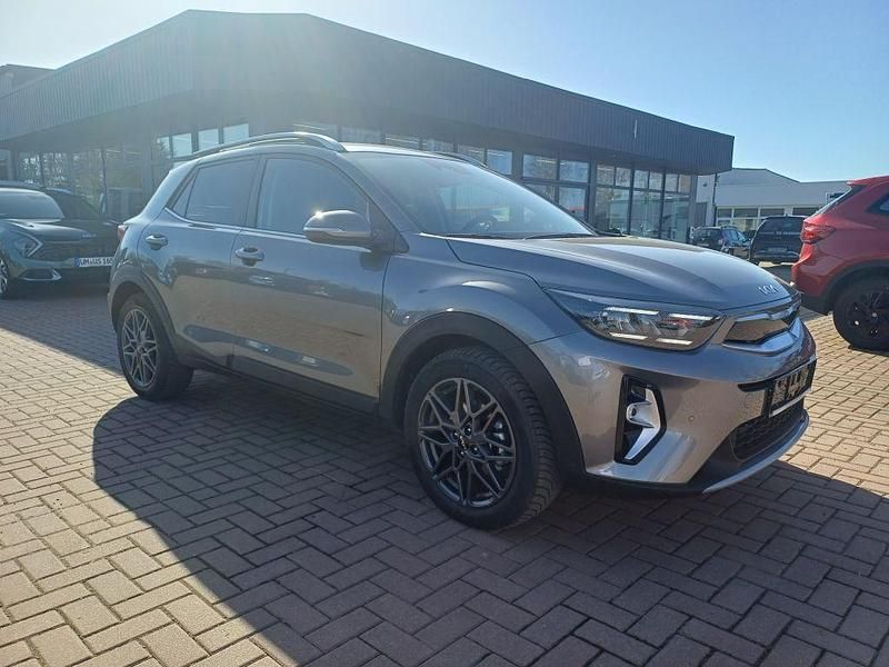 Gebraucht Kia Stonic 101 PS (74 kW) 2025 Grau SUV