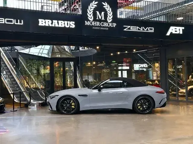 Gebraucht Mercedes SL63 AMG AMG 585 PS (430 kW) 2023 Grau Cabrio