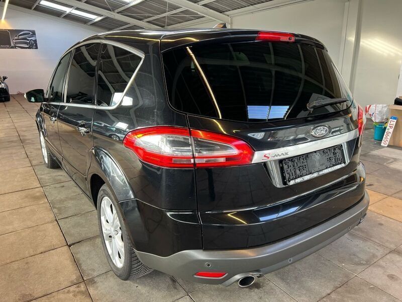 Gebraucht Ford S-MAX Titanium 203 PS (149 kW) 2010 Van / Kleinbus